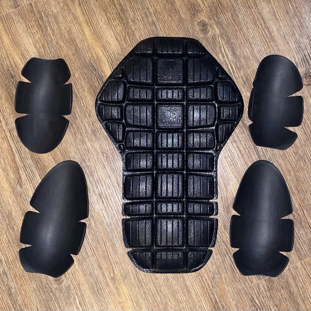 Black Armored Motorcycle Jacket - Picture 7 of 7